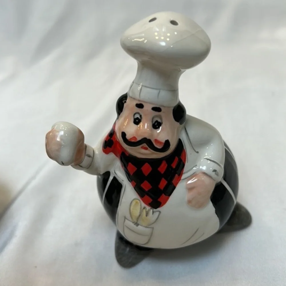 American Atelier at Home Boun Appetito Ceramic Salt-Pepper Shakers-NIB